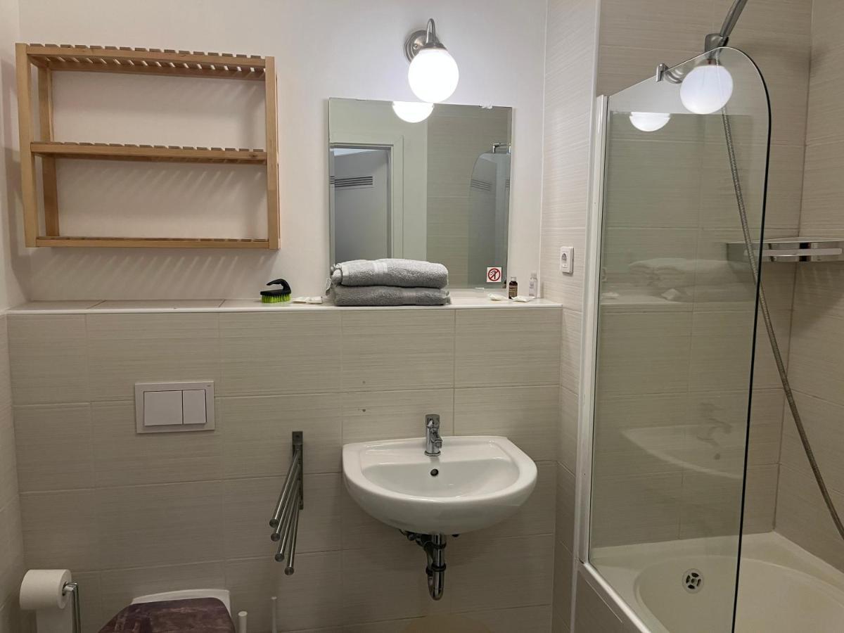 Corvin Pearl Deluxe Apartment Будапеща Екстериор снимка
