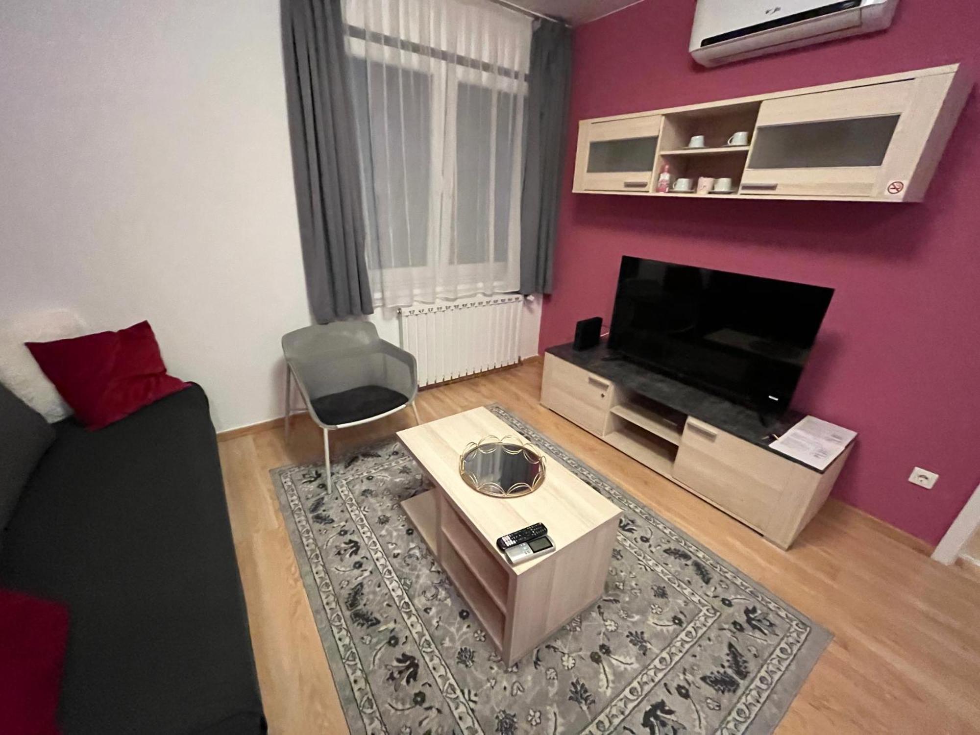 Corvin Pearl Deluxe Apartment Будапеща Екстериор снимка